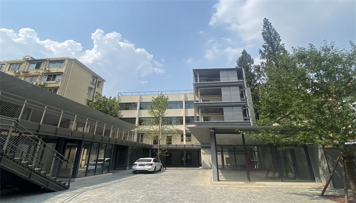 上海黑湖科技园：汇聚智能制造精英，打造一流产品与服务