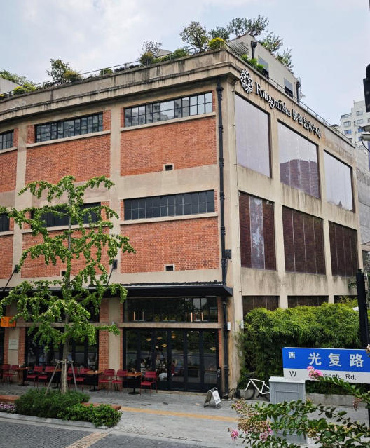 百空间光三仓库